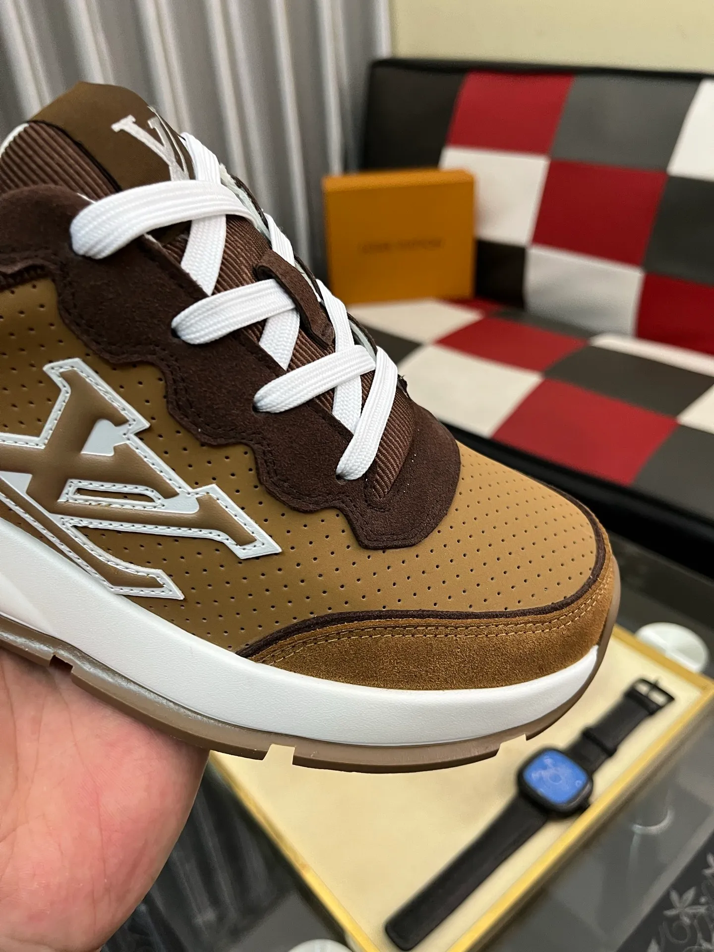 Men's Men's Shoes 💰: 438⌚️⌚️LV Louis Vuitton. The latest fashionable casual shoes are popular in physical stores. New spring and summer comfortable imported custom original cowhide, unique jacquard fabric element design. With sheepskin lining, Lv original bottom, [sun][sun] high-end packaging and high quality💪Details determine the quality, you can enter and leave the counter at will, welcome to compare🇮🇹Number of sizes 38-442️⃣colors available